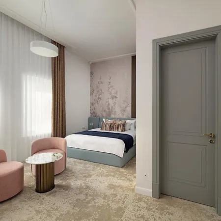 Avalon Luxury *